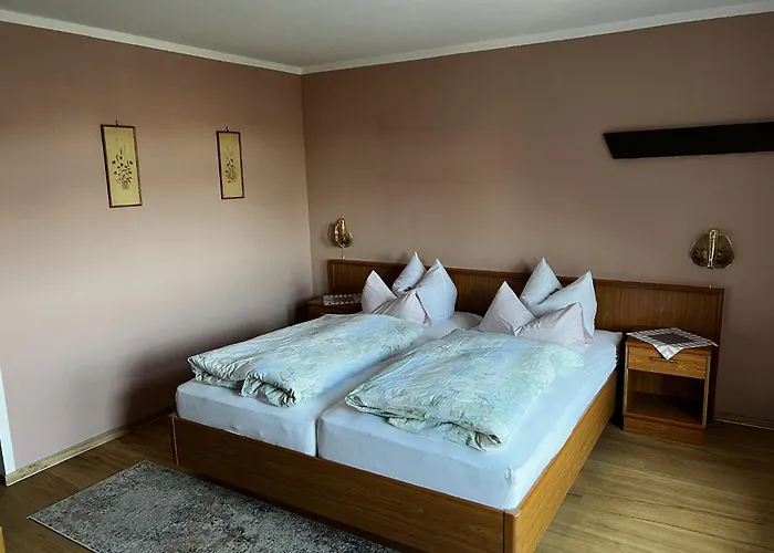 Zur Muehle Bed & Breakfast